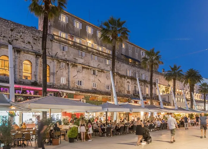 Apartment Palazzo 2 *